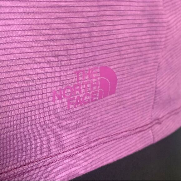 The North Face Lightweight Flash Dry Hoodie in 2 Tone Purple Design, Women's XL - Picture 8 of 11